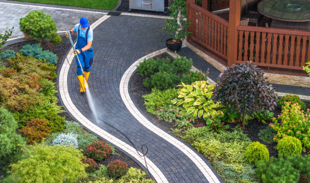 Why Choose Our Certified Pressure Washing Experts for Your Project Needs in Lake Tapps, WA?